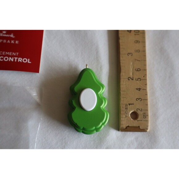 NEW Hallmark Universal Christmas Tree Replacement Remote Control Fits Any Topper - Picture 2 of 9